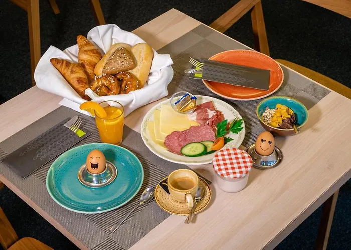 施塔胡斯酒店 酒店 3*